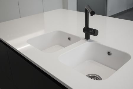 Project in samenwerking met <a href='http://www.josheylen.be/' target='_blank'>Jos Heylen keukens schrijnwerk en interieurbouw</a> - <a href='http://www.magnusvillas.be/' target='_blank'>Magnus Villas</a> en Bouwcenter Dils