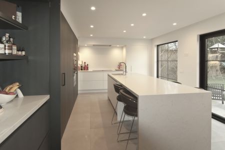 Project in samenwerking met <a href='http://www.josheylen.be/' target='_blank'>Jos Heylen keukens schrijnwerk en interieurbouw</a> en Bouwcenter Dils