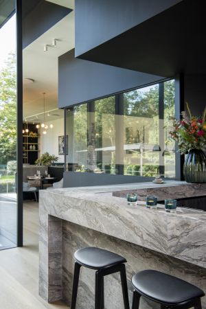 Casello Schilde / realisatie in samenwerking met <br><a href='https://www.woonontwerp-peterdeckers.com/' target='_blank'>Woonontwerp Peter Deckers</a> en Bouwcenter Dils (fotografie door Sprazzo)