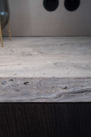 Project in samenwerking met Atelier Plus, VIB Interieur & Bouw, Benedetti Interieur & DILS | Fire • Stone • Wood