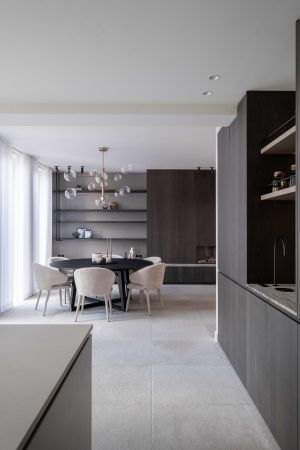Project in samenwerking met Atelier Plus, VIB Interieur & Bouw, Benedetti Interieur & DILS | Fire • Stone • Wood