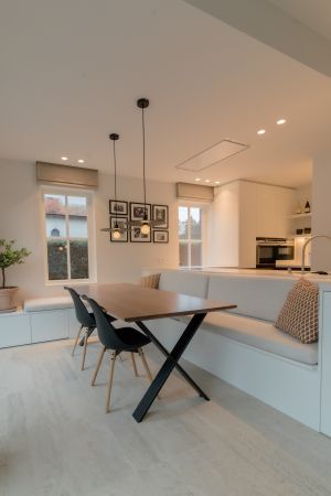 project in samenwerking met <a href='https://www.grysinterieur.be/' target='_blank'>Grys Interieur</a> en Dils | Fire • Stone • Wood