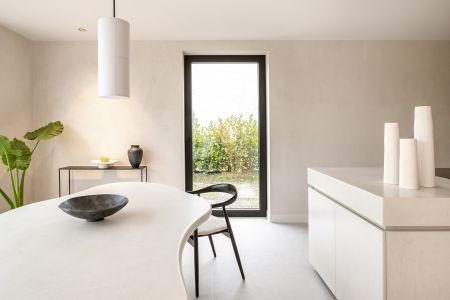 Project VA Westerlo. praktijk van Dr. Hanna Aerts in samenwerking met SD Schrijnwerkerij, Devos Interieur en DILS | Fire • Stone • Wood. Fotografie door Aperture 8.6